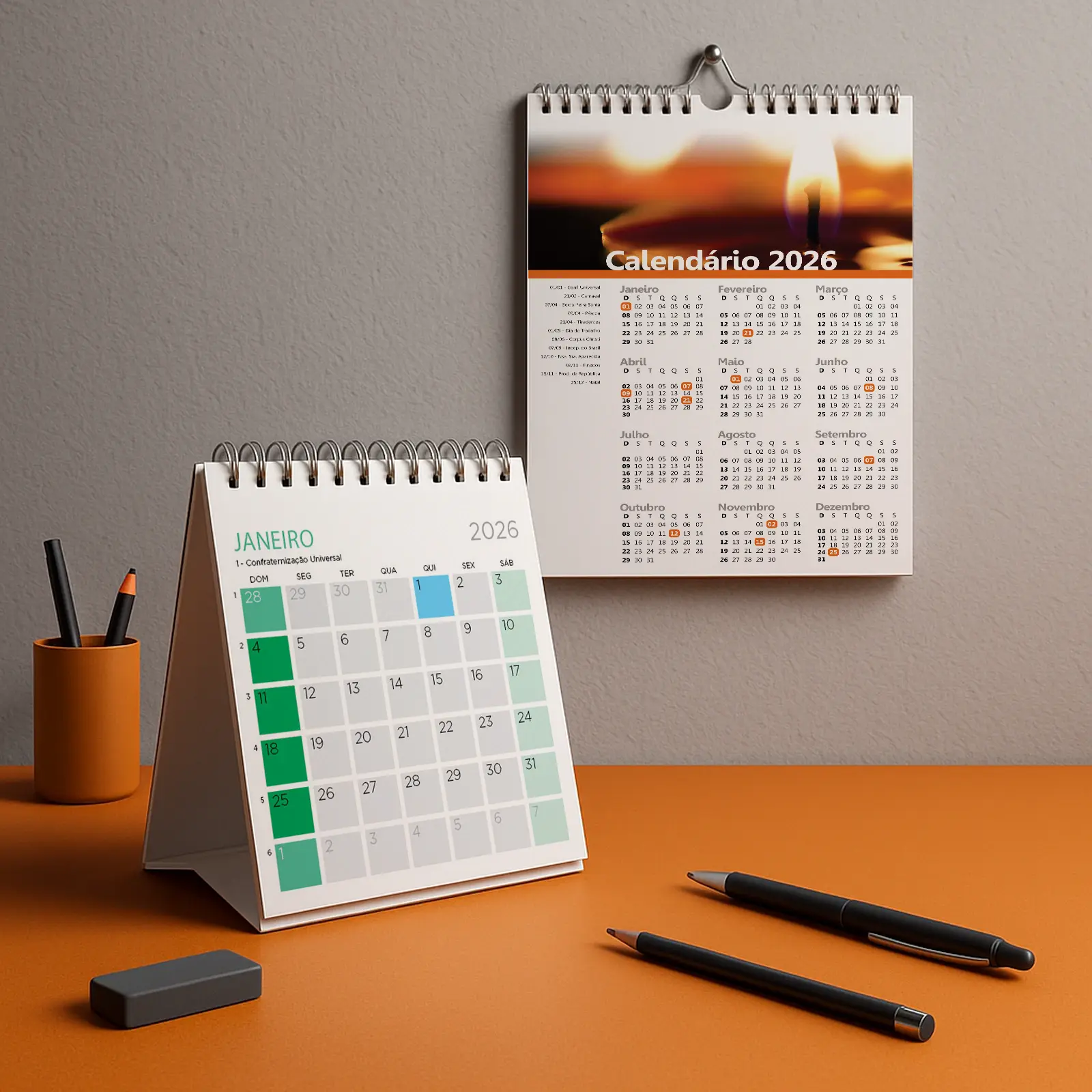 Comparativo entre calendário de mesa e calendário de parede personalizados